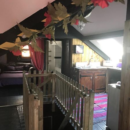 Happy Hippy Apartment Скарбъро Екстериор снимка