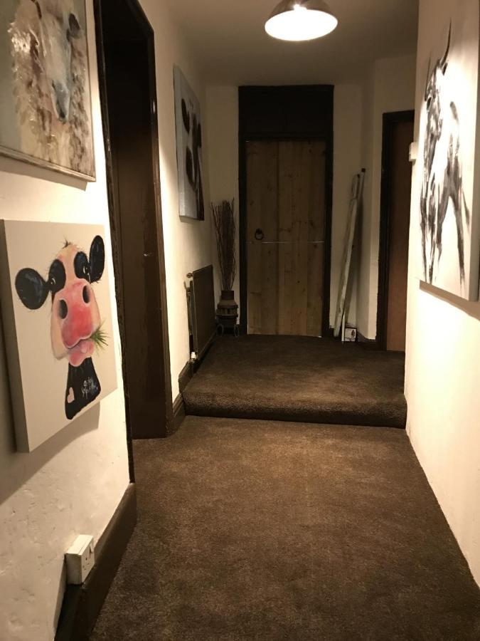 Happy Hippy Apartment Скарбъро Екстериор снимка